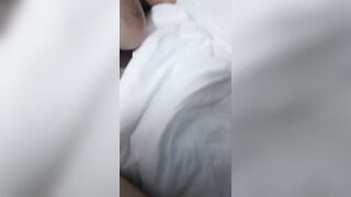 00後真巨乳甜美妹子情侶無套實戰 (2)