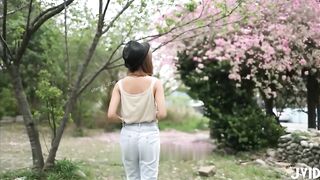 JVxD可愛美少女〖酸貓妹妹〗-在藝術與情色之間運用身體作畫的女孩