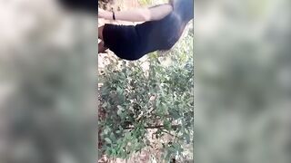 性感大奶小少婦驚魂茶樹林 被小混混尾隨 撲到在野地裡強幹 射在絲襪上