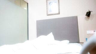 爆炸身材金髮妹 細腰巨乳 扶腰後入 一對豪乳直晃 1
