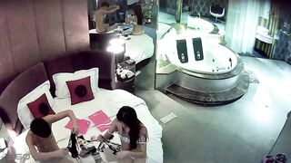 酒店偷拍年輕美女和男友玩顏面騎乘 玩爽了洗完澡再來一炮 1