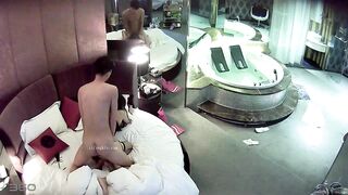 酒店偷拍年輕美女和男友玩顏面騎乘 玩爽了洗完澡再來一炮 1