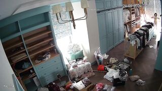 【攝影機偷拍】性癮少婦頻繁自慰 每月高達二十次！！-06