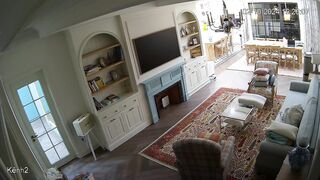 【攝影機偷拍】性癮少婦頻繁自慰 每月高達二十次！！-07