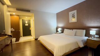 台灣走馬探花 恩凱Enkai 嫖娼特別企劃【泰神啦！情色旅遊】第二季-04