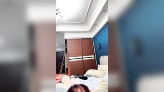 童顏巨乳反差嫩妹裸舞誘惑 晃動大奶特寫展示粉穴2