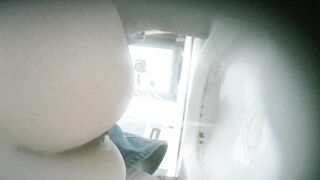 【廁拍】全景前後雙角度 極品刮毛騷貨 -18