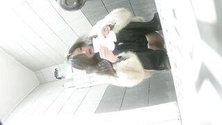 【廁拍】全景前拍 後拍極品小姐姐3