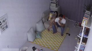 【攝影機偷拍】高顏值情侶性愛，沒有女人能拒絕身材棒的男人1