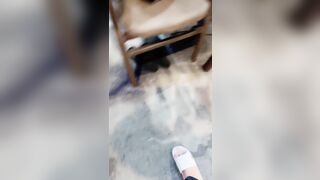 紅衣少婦激情十足，無套猛艹，各種姿勢都有，簡直爽歪歪