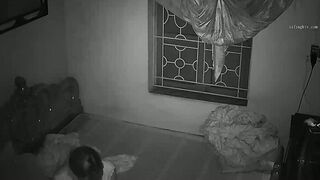 真實偷拍 家庭男女各種激烈性生活 - 14