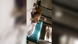 網約漂亮學妹 給她買了一條裙子 終於答應出來啪啪了