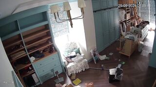 【攝影機偷拍】性癮少婦頻繁自慰 每月高達二十次！！-11