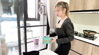 台灣Emmy18y FanSone艾瑪Emma 代班看護人員 豐滿的雙峰充滿彈性柔嫩觸感 劇烈高速的衝撞著她性感的胴體