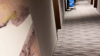 FC2PPV-4575585 大奶女孩穿丁字褲被中出