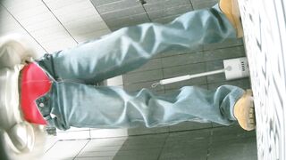 【廁拍】全景前後雙角度 極品刮毛騷貨 -12