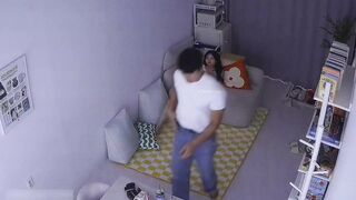 【攝影機偷拍】高顏值情侶性愛，沒有女人能拒絕身材棒的男人1
