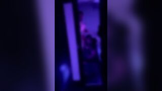 台灣FansOne漢生Hanson-2.Sogo錢櫃前來偷情