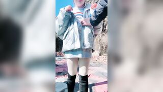 陽光明媚好天氣 小少婦戶外摳逼心癢難耐找了男人野戰 被一頓狂艹內射2