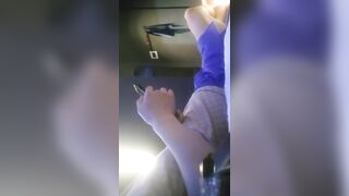 足浴探花【凱迪拉克】鹹豬手達人 上下其手狂摸少婦奶子打手槍 技師欲拒還迎 -7