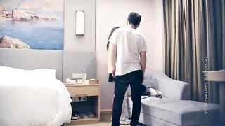 【七天極品探花】 極品大胸外圍小姐姐再返場，乳浪翻滾風騷尤物，性慾旺盛騷叫連連