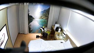 酒店偷拍情侶激情愛愛